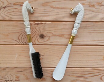 Vintage shoe and brush / Shoe and brush set / Set of vintage white shoes / Plastic shoe / Accessory Decorative Shoe Horn / Home accessory