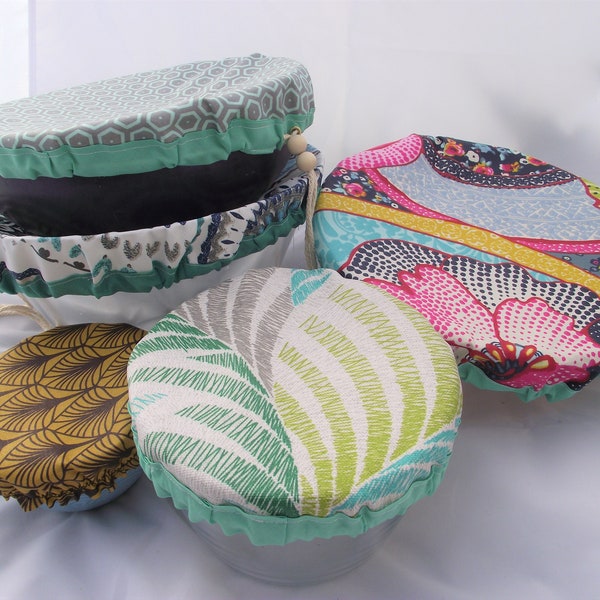 Charlottes rondes,  couvre-plats écologiques,  en coton enduit, plusieurs dimensions.
