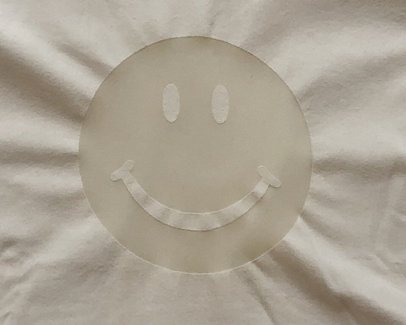 Vintage 90s Moschino white t-shirt with Smiley fa… - image 1