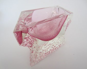 Abstract pink ice glass sommerso bowl faceted mandruzzato murano