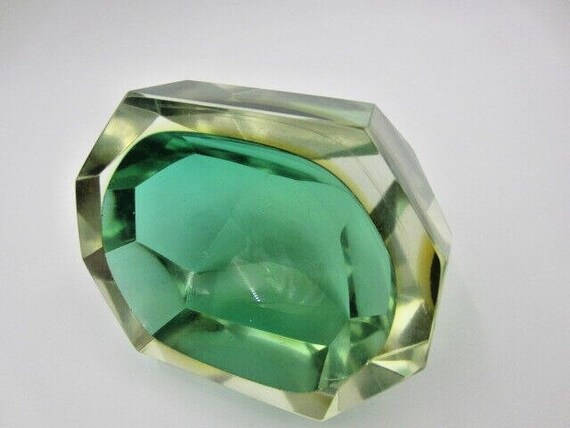 Mandruzzato Faceted green amber in blue Murano So… - image 7