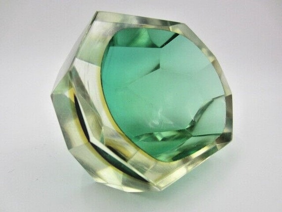 Mandruzzato Faceted green amber in blue Murano So… - image 1