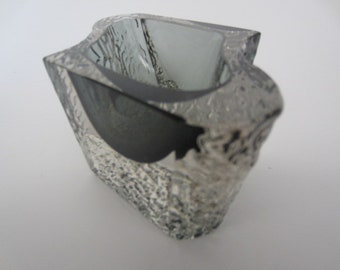Abstract smoky grey ice glass sommerso bowl textured faceted mandruzzato murano