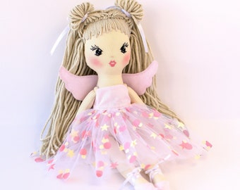 Muñeca de tela hecha a mano con un vestido Muñeca de trapo de hadas niñas regalos Muñeca personalizada con nombre Ballerina muñeca suave Ropa de muñeca de tela Muñeca de reliquia