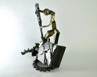 metal sculpture clock, desk clock