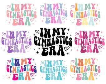 Puede incluir: Nueve variaciones coloridas de un diseño gráfico con el texto "In My Gymnastics Era" en una fuente retro. El texto está rodeado de corazones y estrellas.
