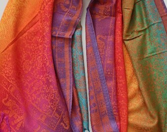 Festival Pashmina Schal, Schal, Wickeltuch | Bunte Regenbogen Elefanten Muster | Handgefertigt in Thailand | Große Oversized Weich & Leichtgewicht