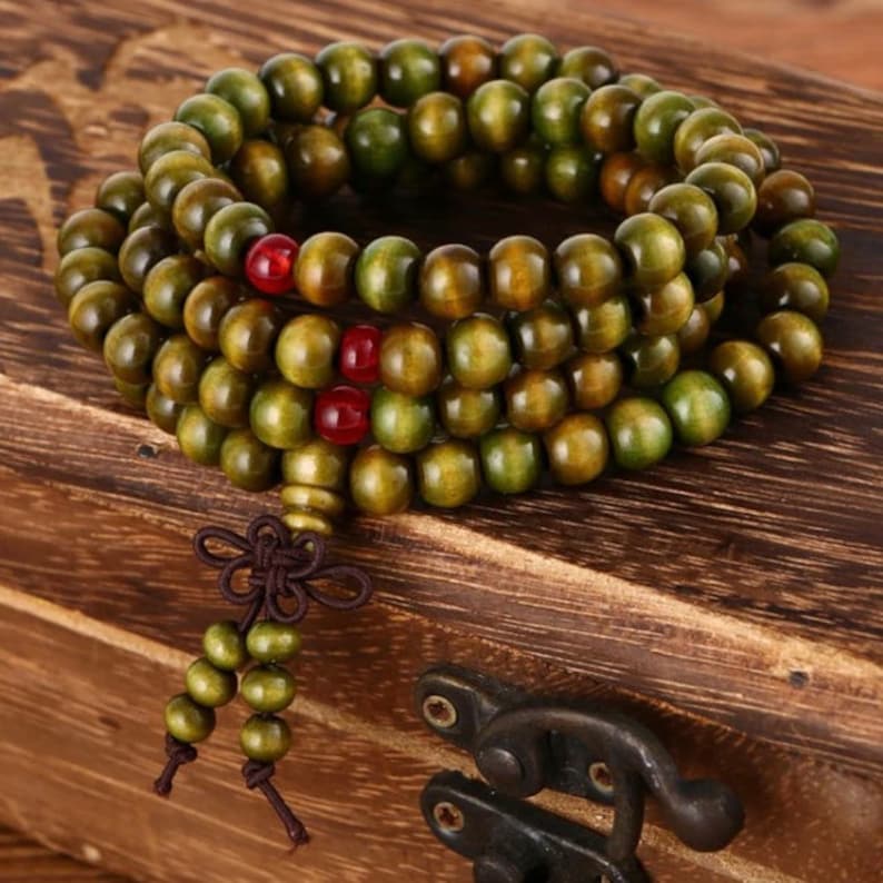 108 Natural Sandalwood Prayer Beads Bracelet Wooden Mala | Etsy