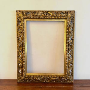 Antiker Vergoldeter Gold Gesso Rahmen | Großes verziertes Barockdekor | Für 44 x 62 cm