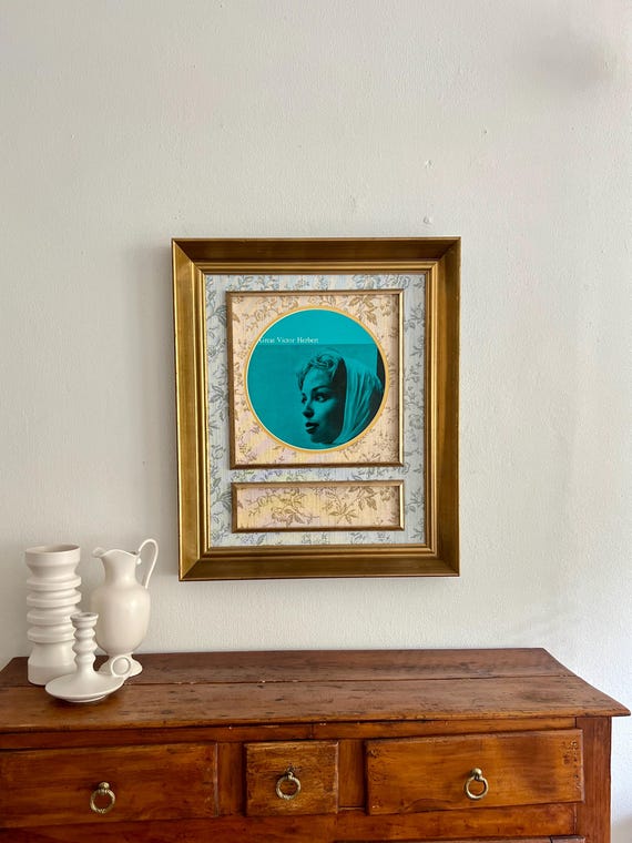 アート・デザイン・音楽 GILBERT & E THE COMPLETE PICTURES Framed Vintage Album Art | Mid Century Gilt Frame | 1950s Music