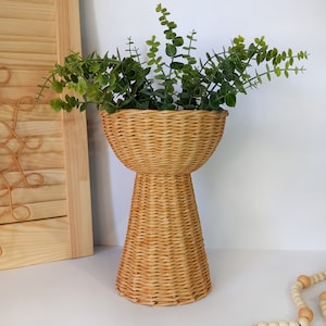 Woven dried flower vase. Handmade modern minimalist wicker vase.