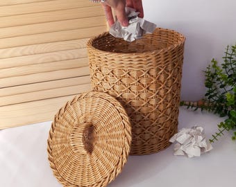Wicker Waste Basket with Lid: Round Paper Trash Bin
