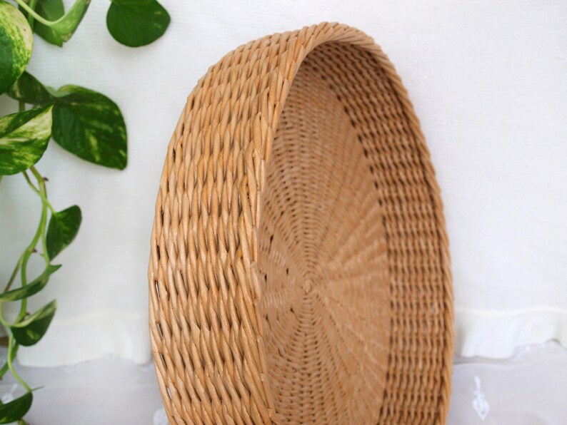 Beige round wicker tray Coffee table Serving tray Storage Etsy