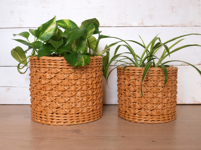 Wicker planter pot holder Indoor planter basket Boho decorative houseplant Natural Beige bohemian plant Indoor garden decor image 4