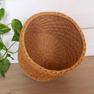 Wicker planter pot holder Indoor planter basket Boho decorative houseplant Natural Beige bohemian plant Indoor garden decor image 5