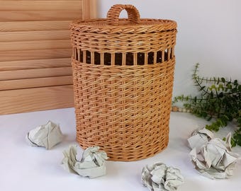 Wicker Waste Basket with Lid - Bathroom Bin Trash Can