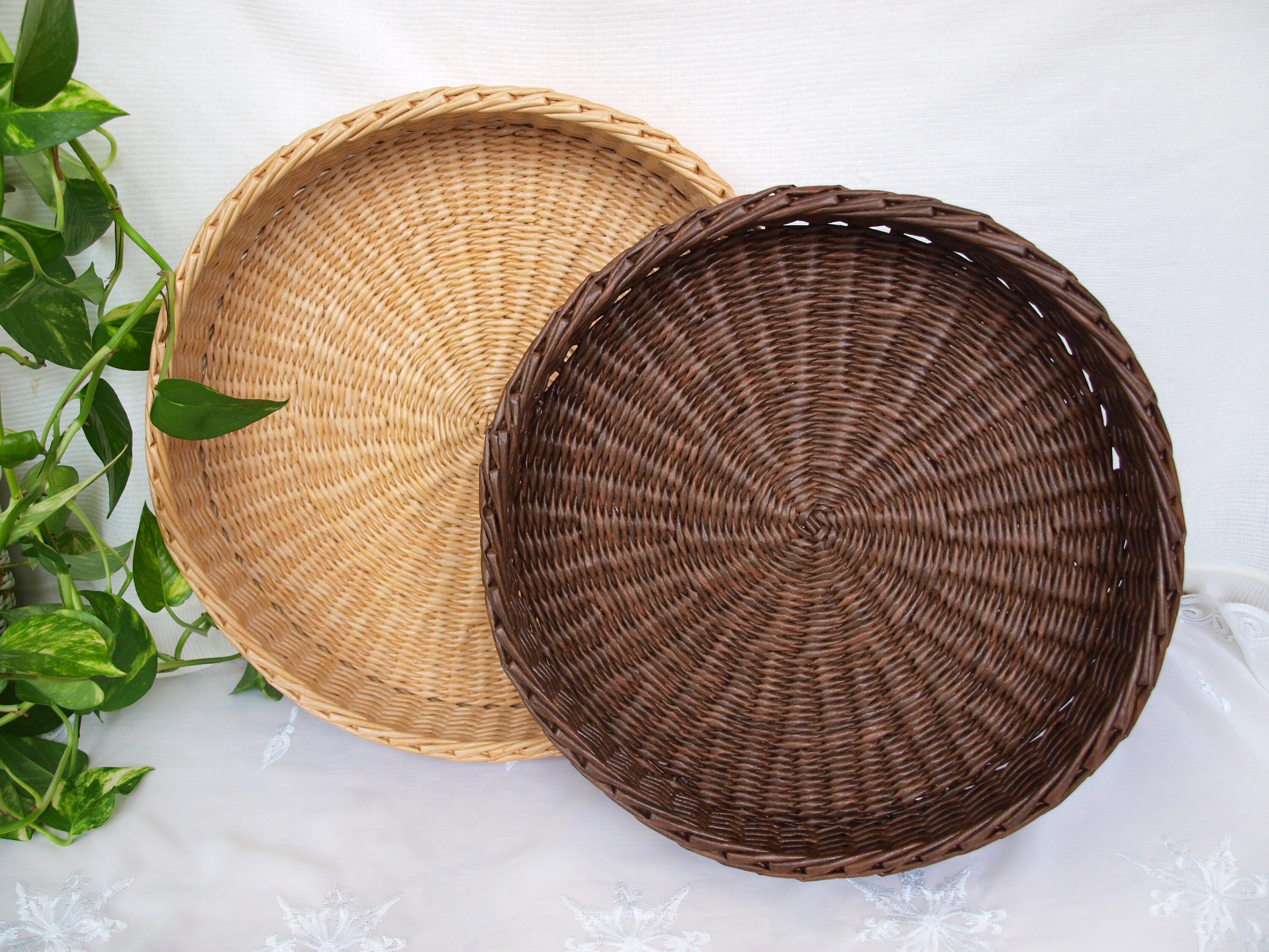 Beige round wicker tray Coffee table Serving tray Storage Etsy