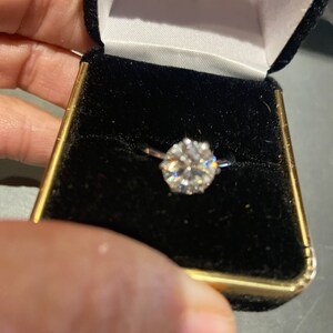 3.88 carat earth mined diamond from Brazil