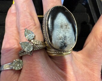 Solar quartz ring