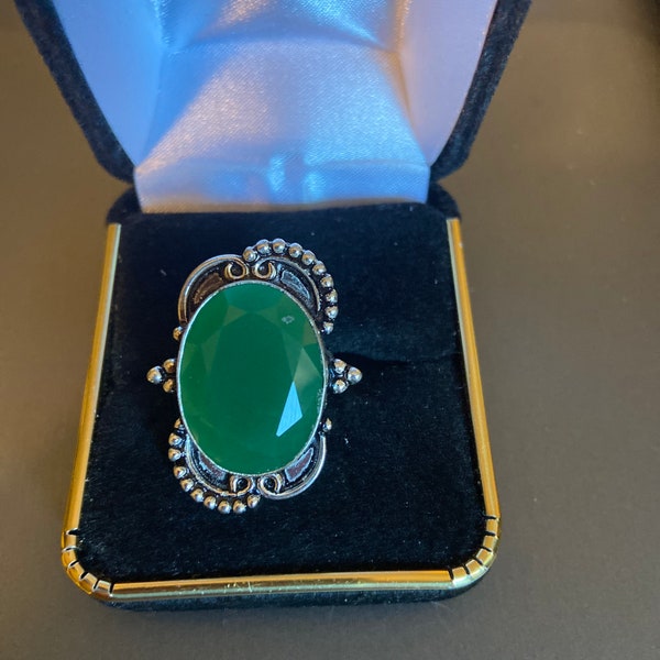 Green quartz sterling silver ring size 6
