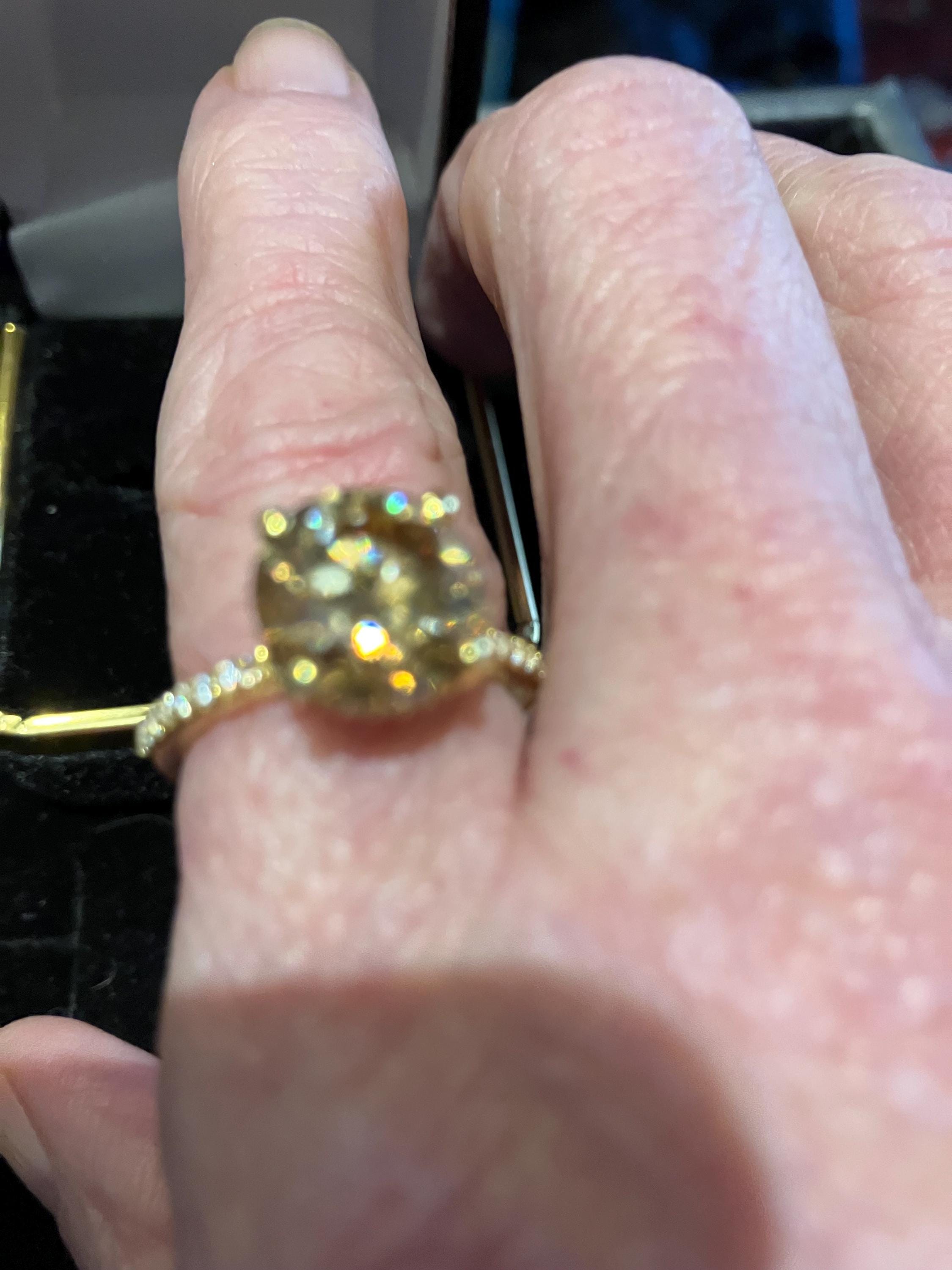 4.5 carat yellow genuine diamond ring