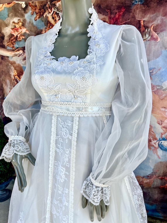 1970s Empire-waist Cottagecore Wedding Dress with Peasant Sleeves 1970s Empire-waist Cottagecore Wedding Dress with Peasant Sleeves