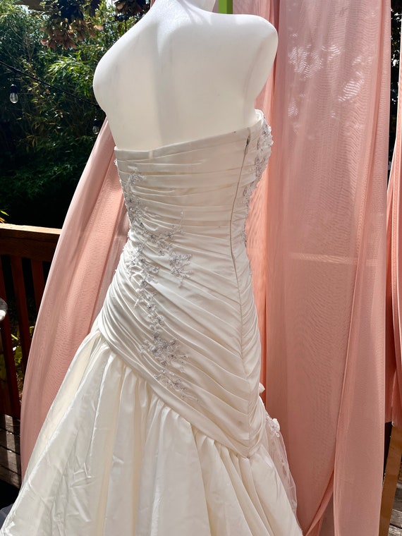 SALE Strapless Taffeta Gown Size 12 Style 20204 main image 0