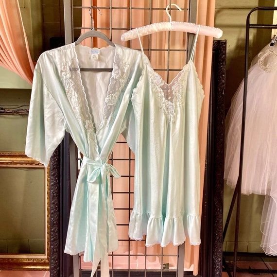 Light Turquoise Vintage Nightgown & Night Robe - image 1