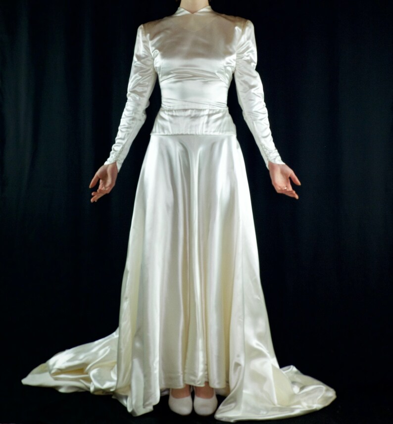 High Collared Long Sleeved 1940 S Satin Wedding Dress Etsy