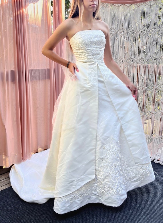 St. Tropaz Strapless Wedding Gown Embroidered With Crystals