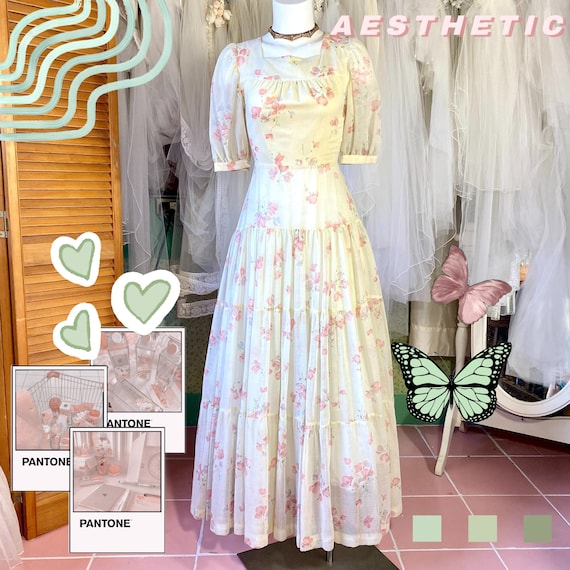 Vintage Ivory Prairie Dress With Long Full Skirt