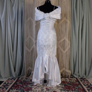 Vintage wedding dress with Matching Shawl image 6