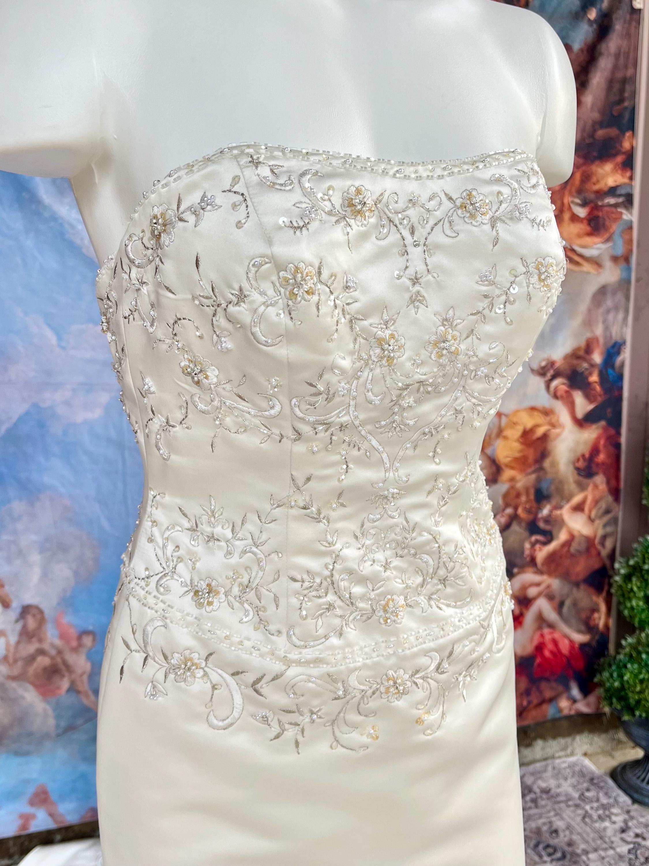 Wedding dress tracy lear wedding pictures | Beachweddingtips.com