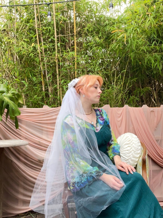 Vintage Veil With Floral & Pearl Headpiece