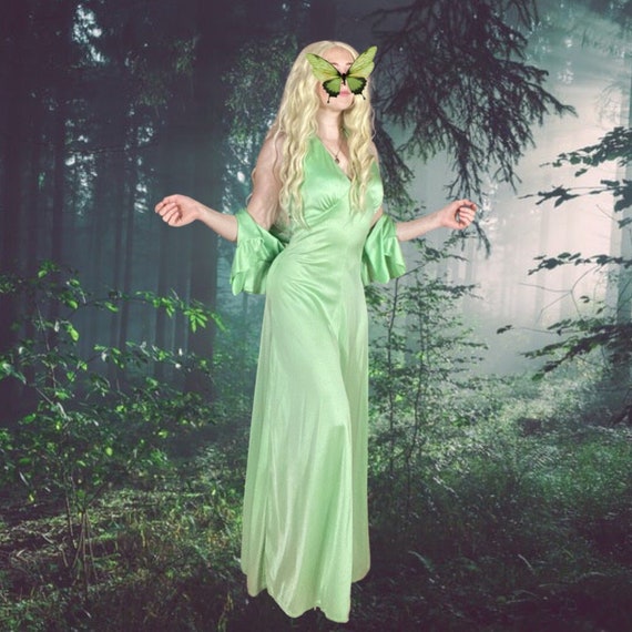 Tinkerbell Green 3 Piece Set, Halter Top Dress With Matching Cardigan & Pouch
