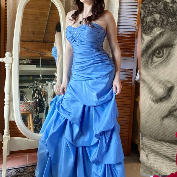 Blue Taffeta Strapless Dress with Pick-ups and Ruching.