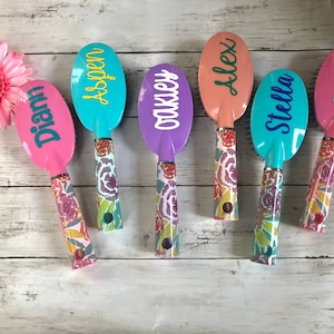 Personalized Hair Brush Dance Team Gift Cheer Gift Girls Party Favors Easter Basket Stuffers, Personalized Hair Brushes Girls Slumber Party