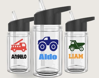 Botella de agua personalizada con forma de camión para niños Botella de agua personalizada con forma de camión para niños Taza personalizada con forma de camión de bomberos Media de relleno Vasos con nombre para niños