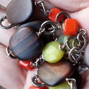 Sterling Silver Red and Green Stone Wood Chip Neckace signed GINGER 18&quot; Long
