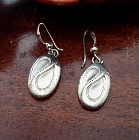 Heavy Sterling Silver Oval Drop Earrings Marked 9… - image 9