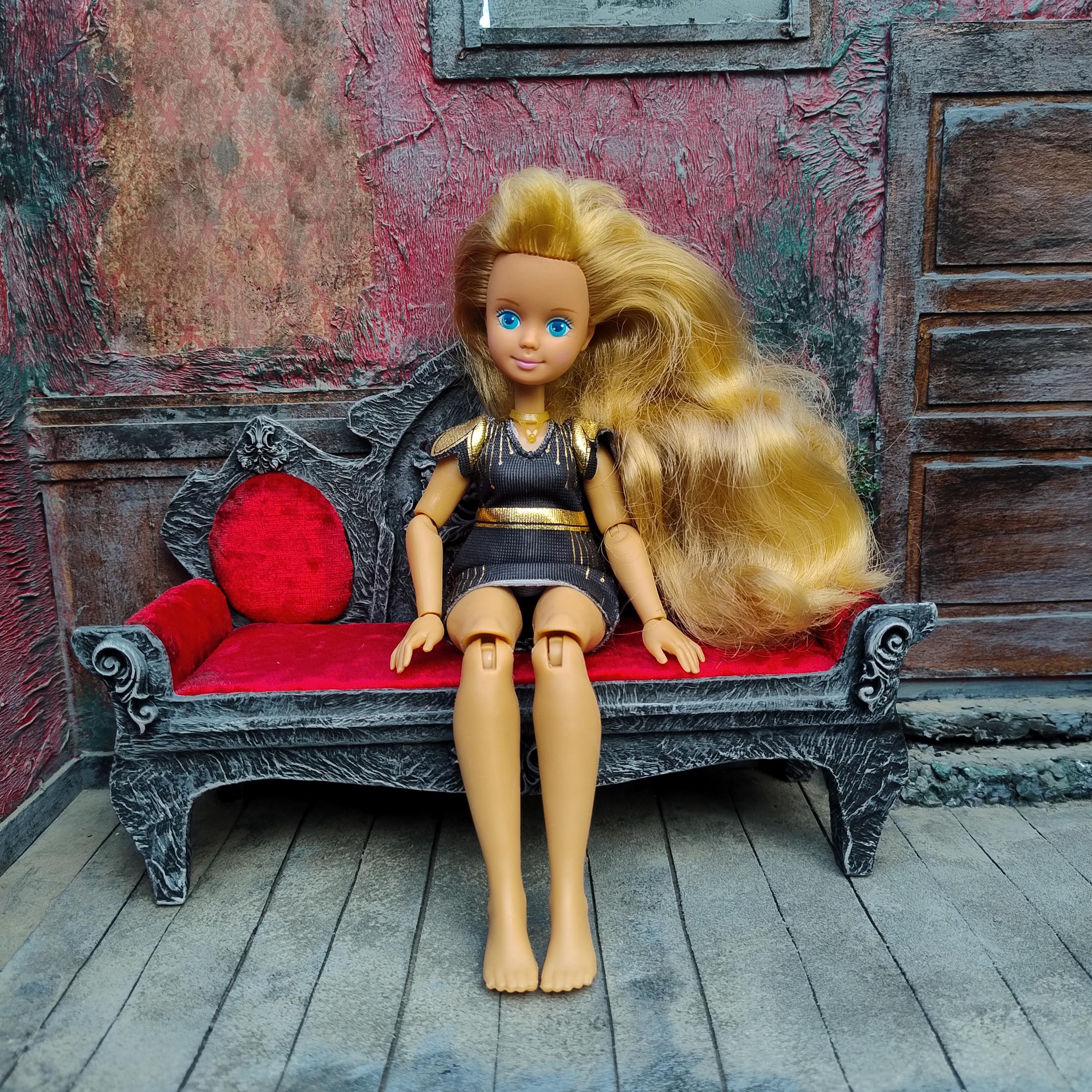 Gothic Miniature Sofa – Scary Dollhouse Furniture / Haunted
