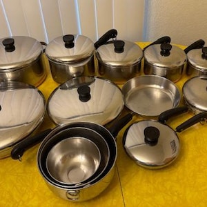 Revere Ware Pre 68 Set of 21 Pieces.