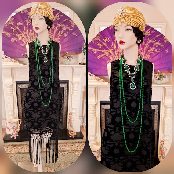 Vintage devore Black damask 1920s flapper orienta… - image 1