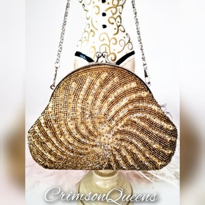 Flapper evening bag 1920s flapper embellished sequinned wedding bag vintage gold beaded sequinned bag Art Deco evening bag purse