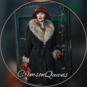 Vintage Art Deco black simulated suede  black and grey 1920s elegant faux silver fox fur collar coat jacket size UK 10 12 US 6 8