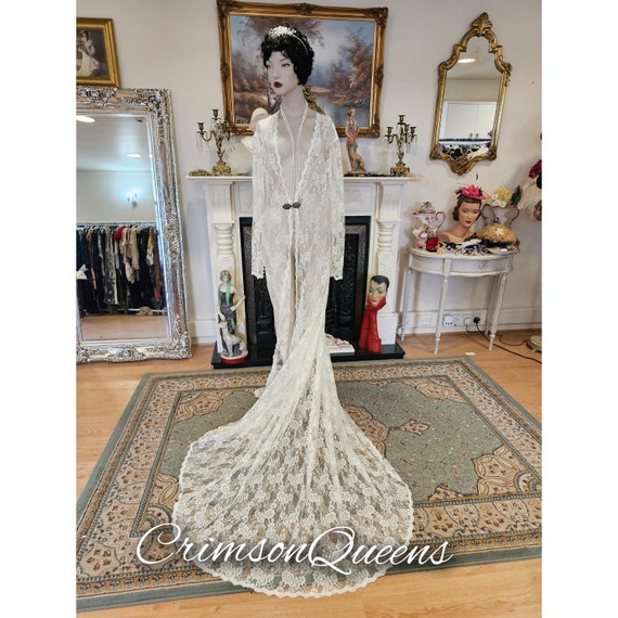 Extraordinary vintage  Art Deco 1920s lace weddin… - image 1