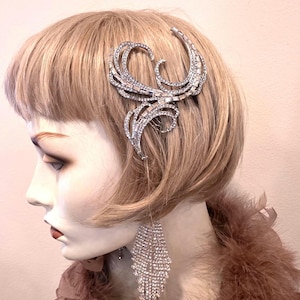 Art Deco Vintage Great Gatsby 1920s crystal rhninestone Art Deco swirl abstract statement silver wedding comb headpiece