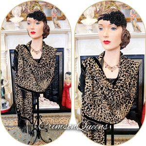 Vintage gold animal print leopard Art Deco silk devore 1920&#39;s flapper wrap shawl