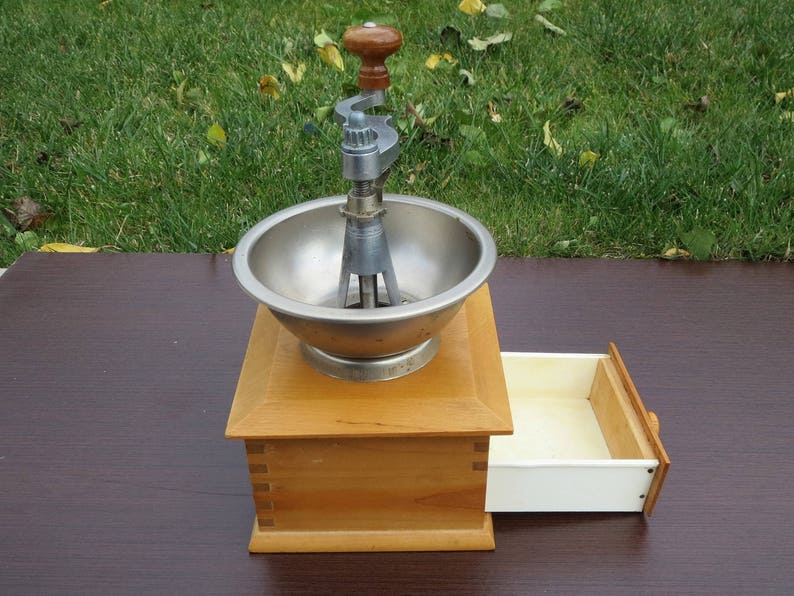 Antique coffee grinder Vintage kitchen accessories wood coffee mill grinder retro coffee grinder hand crank coffee lovers gift kitchen decor