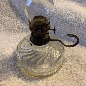 Nutmeg oil lamp top